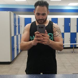 Meet your Posher, Andres